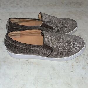 Vionic "Splendid Midi Holiday" Grey Slip On Shoes Sneakers | size 9
